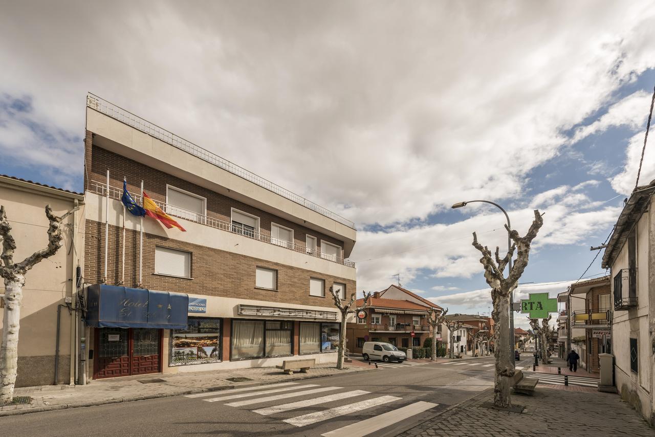 Hotel Restaurante El Álamo 外观 照片