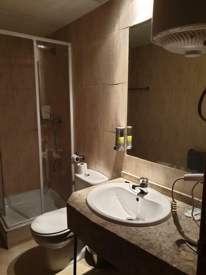 Hotel Restaurante El Álamo 外观 照片